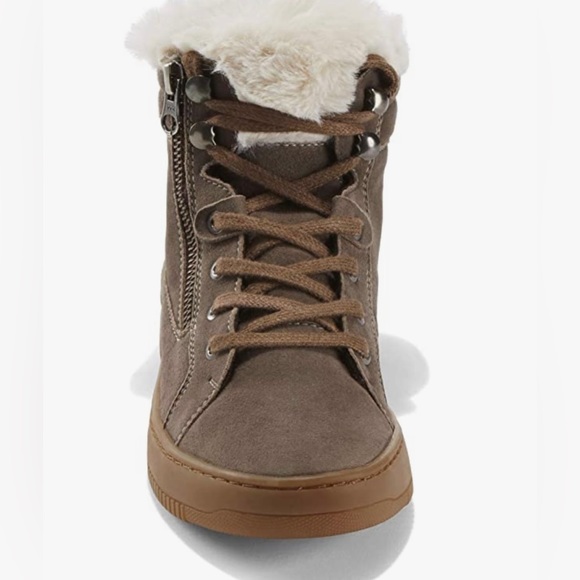 Earth Wonder Jolt Women's Boot Taupe - Picture 4 of 4